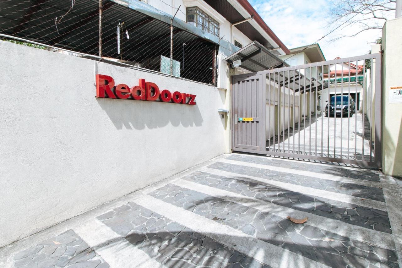 Reddoorz Plus @ A Rita Street San Juan San Juan  Eksteriør billede